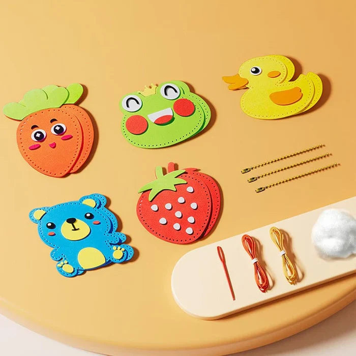Kids Felt Animal Sewing Kit Main image